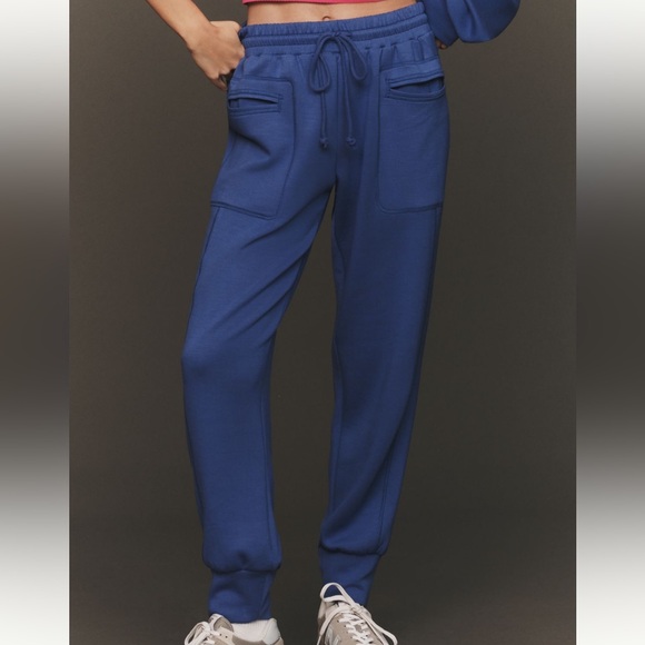 Daily Practice Anthropologie Cargo Sweatpants NEW! With tags. Small - Picture 4 of 8